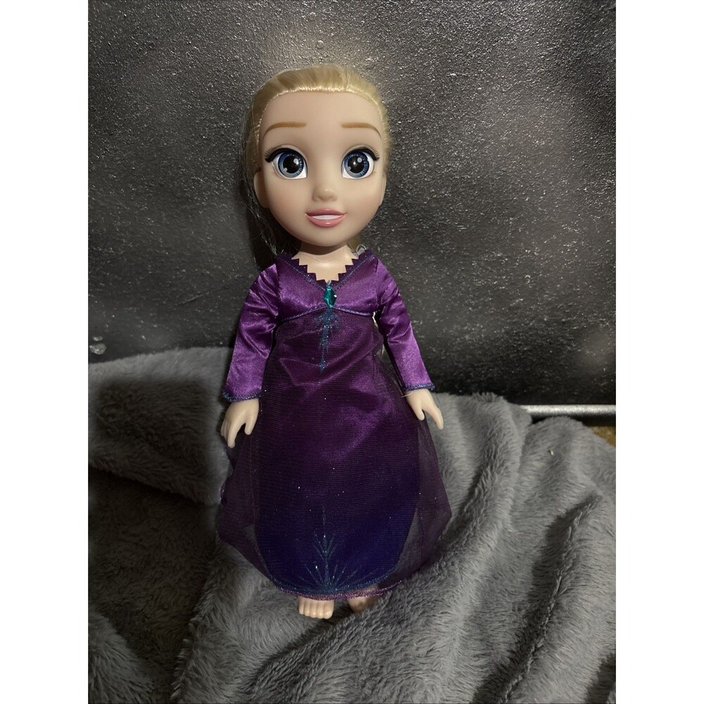 Disney Frozen 2 Elsa Light up Musical Purple Doll Sings Into the Unknown TESTED